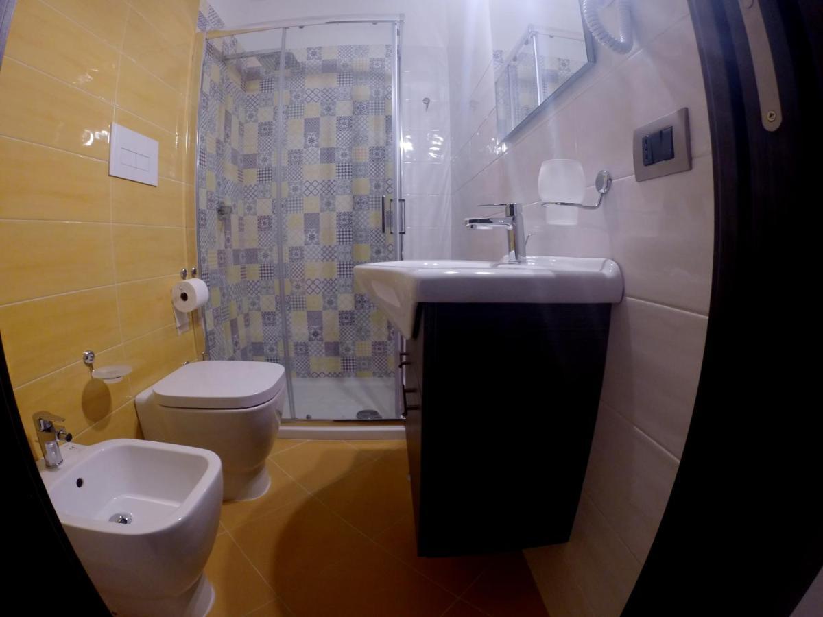 Camera Deluxe con Bagno Privato